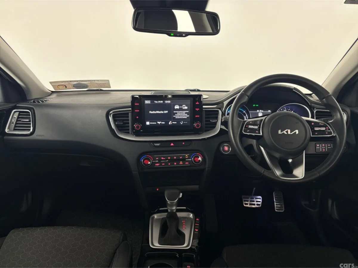Kia XCeed Hatchback, Petrol Plug-in Hybrid, 2022, Grey
