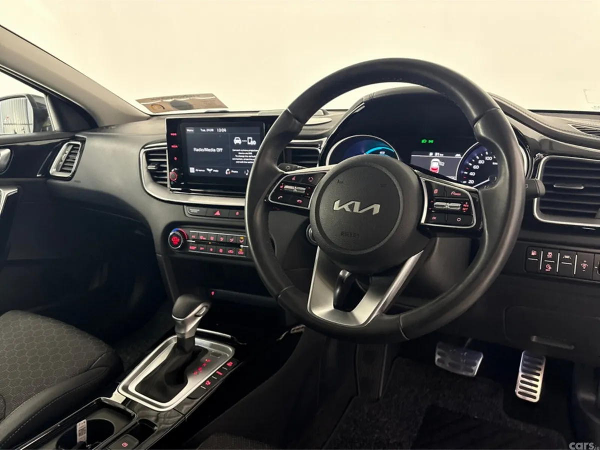 Kia XCeed Hatchback, Petrol Plug-in Hybrid, 2022, Grey