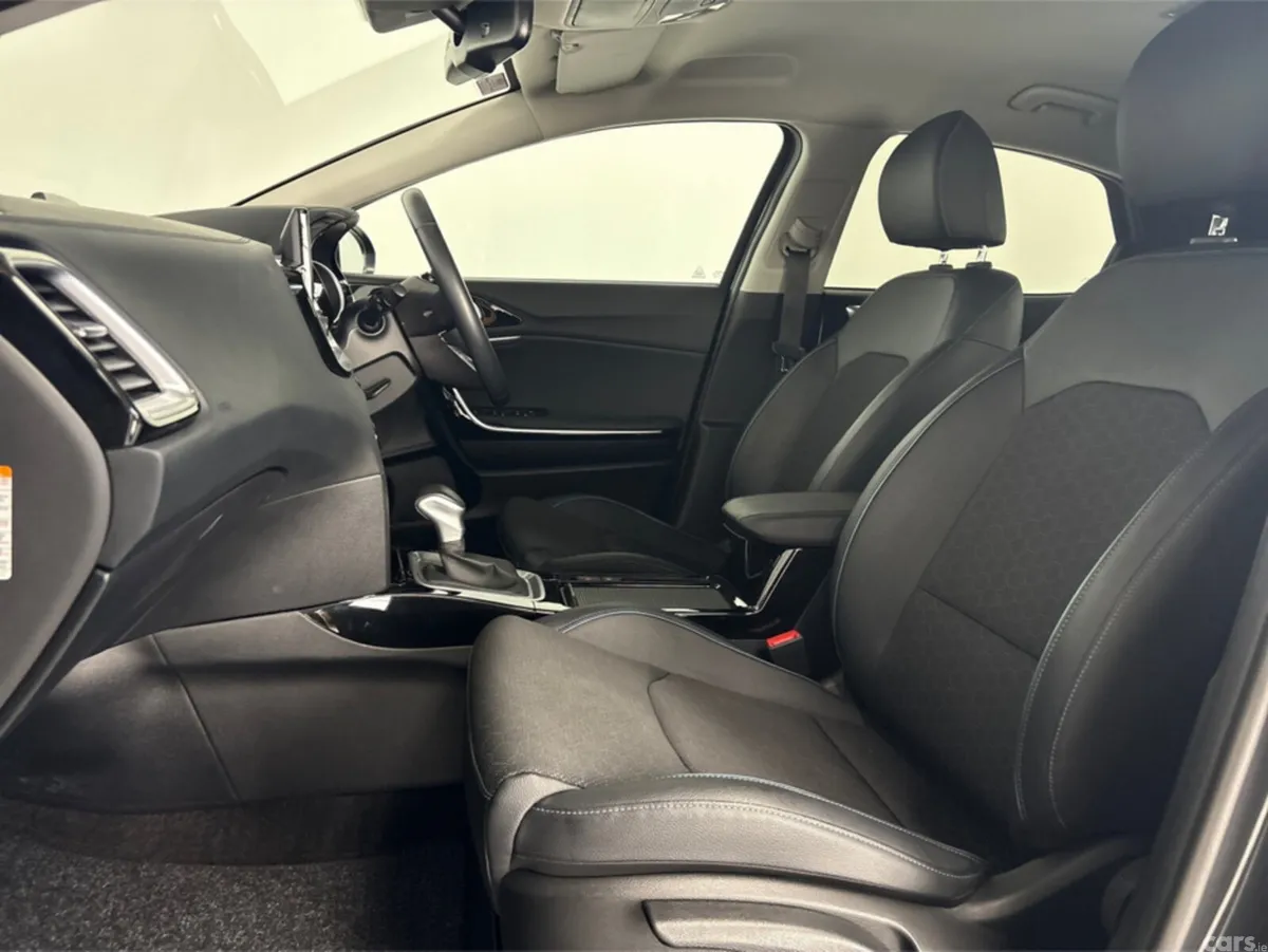 Kia XCeed Hatchback, Petrol Plug-in Hybrid, 2022, Grey