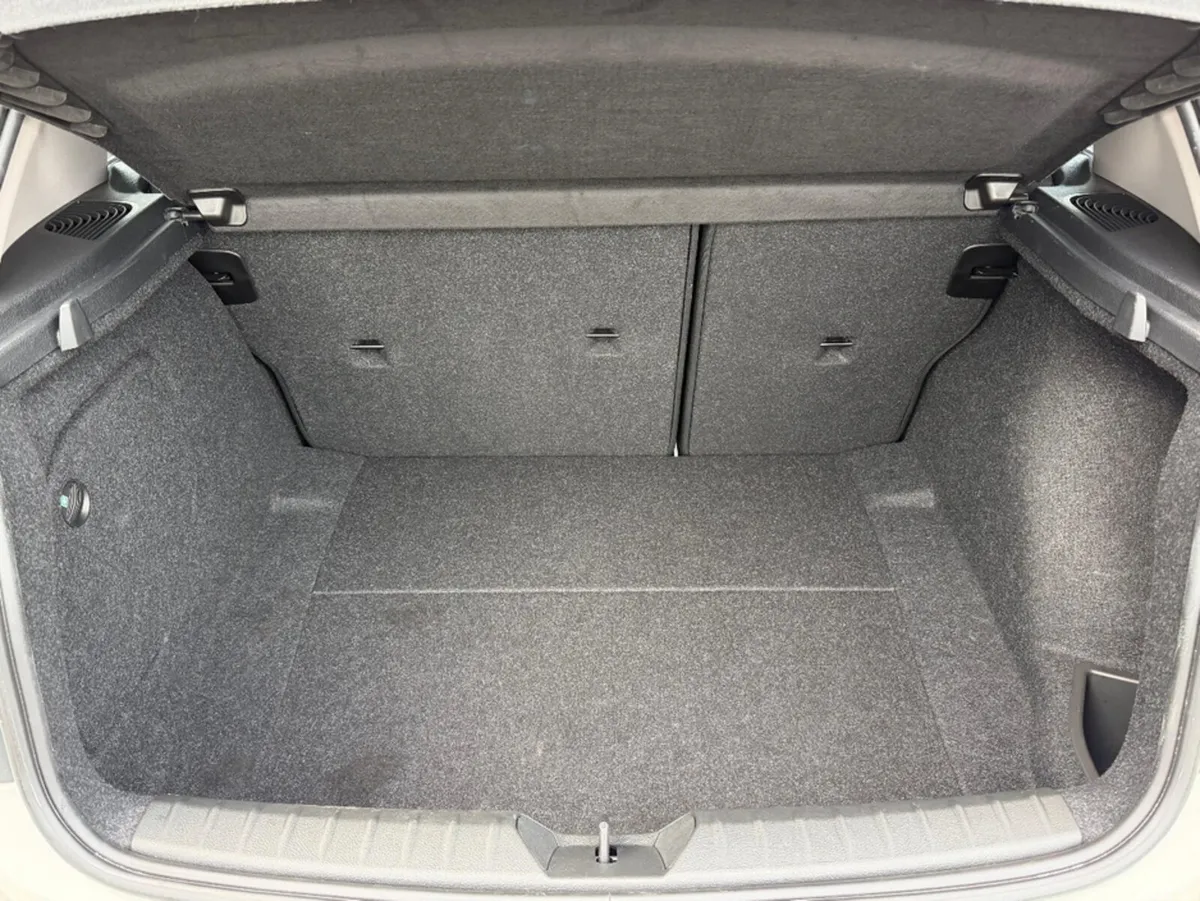 BMW 1-Series Hatchback, Petrol, 2017, White