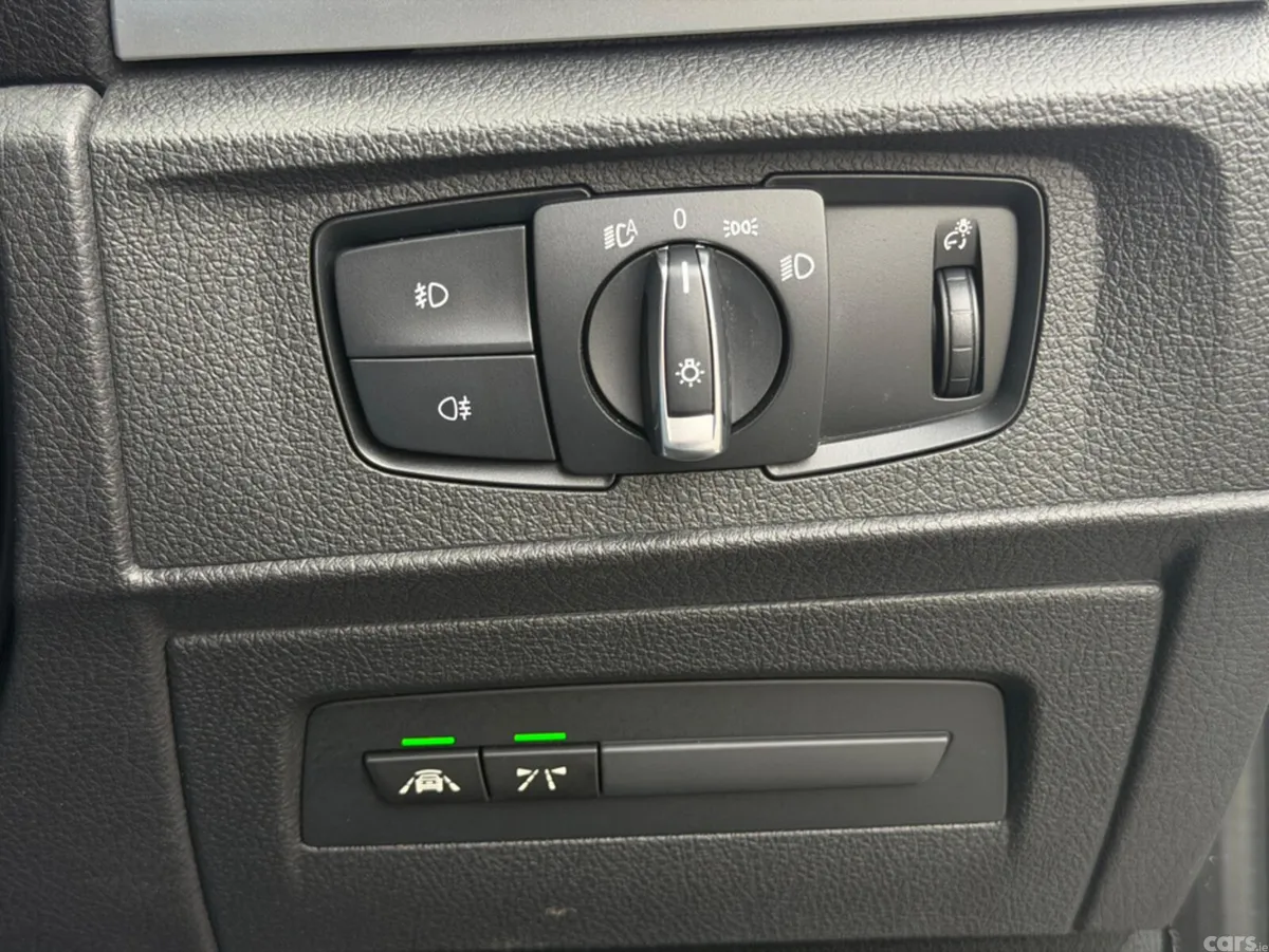 BMW 1-Series Hatchback, Petrol, 2017, White