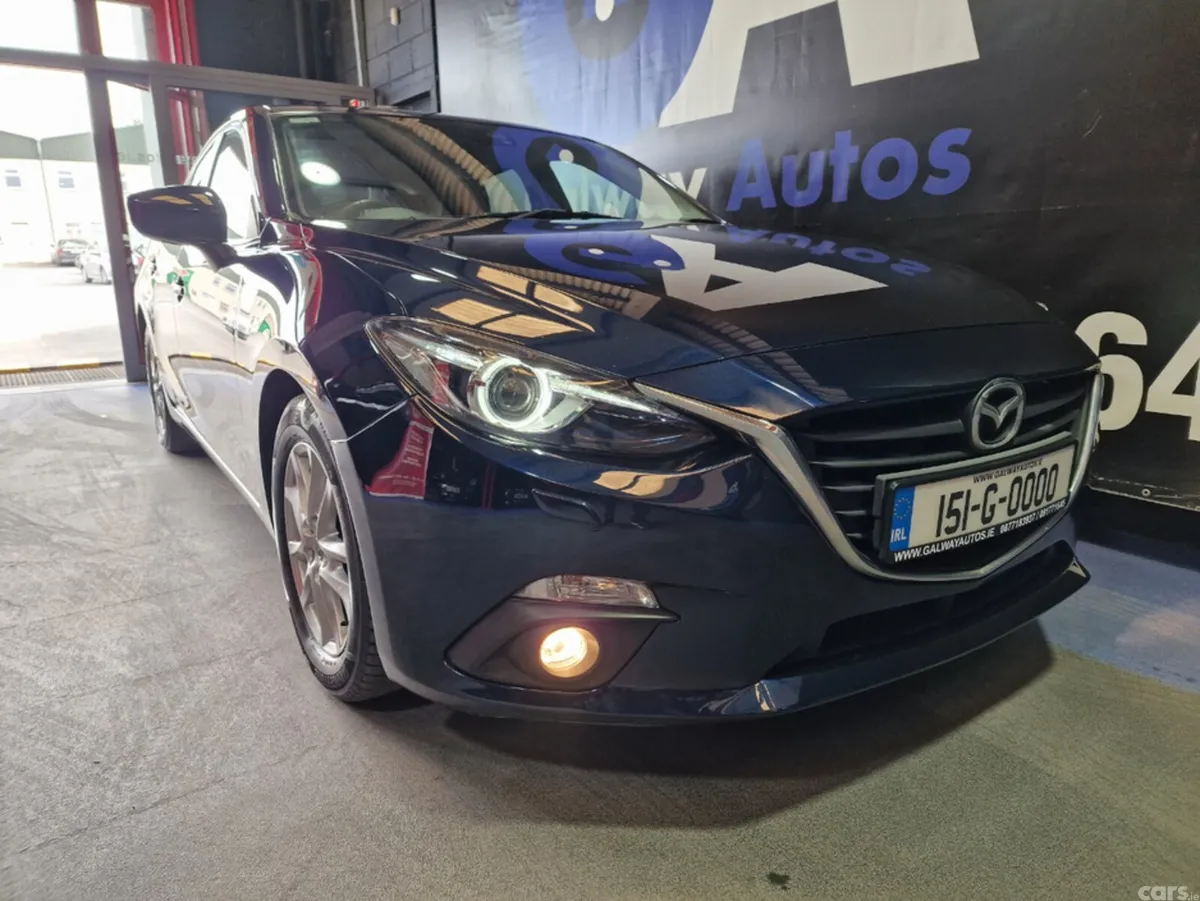Mazda Mazda3 Hatchback, Petrol, 2015, Blue