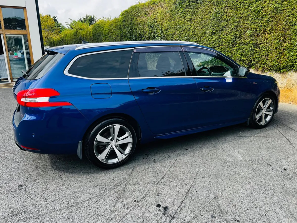Peugeot 308 Estate, Diesel, 2019, Blue