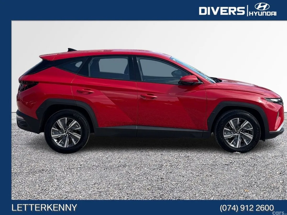 Hyundai Tucson MPV, Diesel, 2023, Red