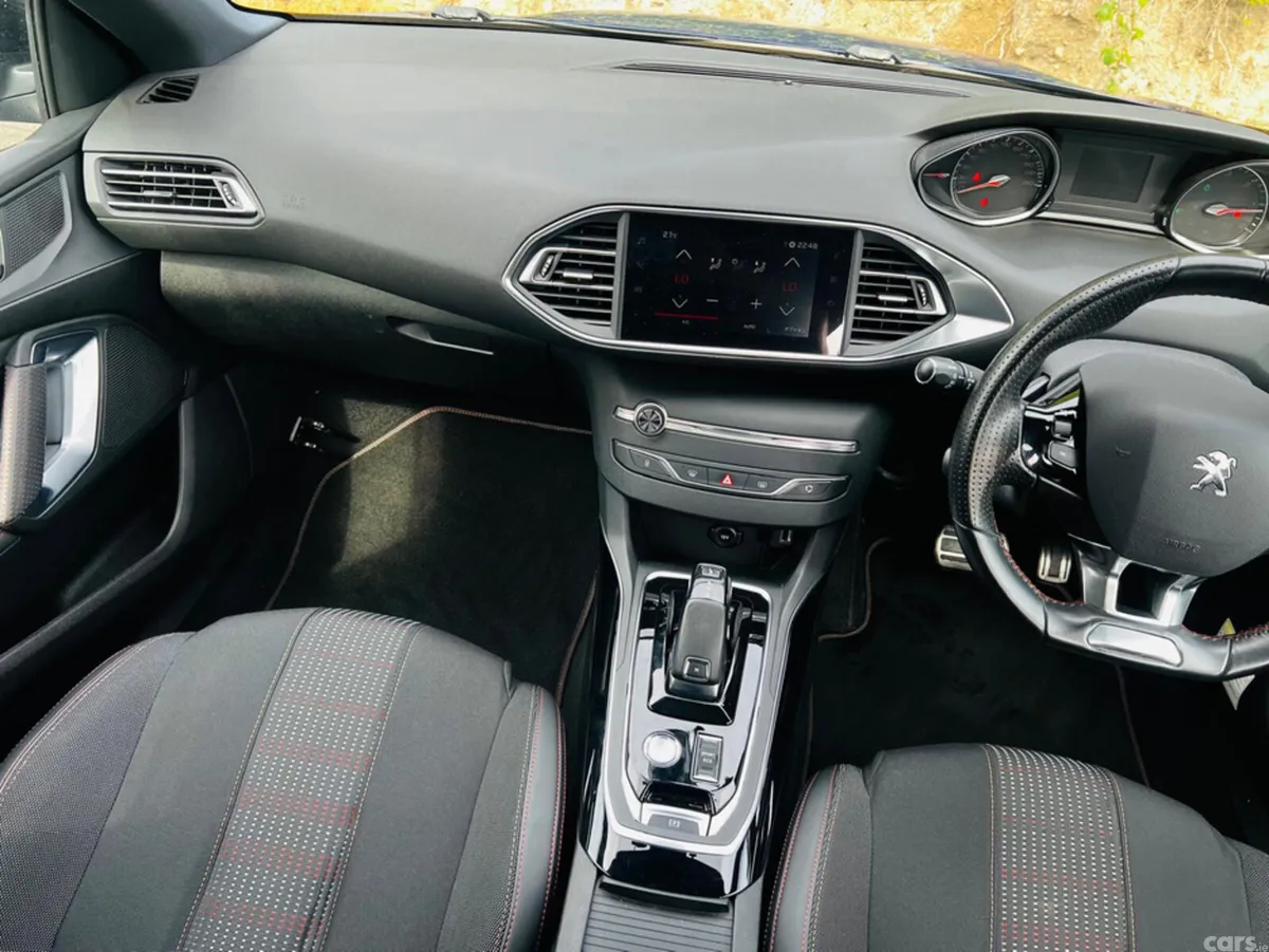 Peugeot 308 Estate, Diesel, 2019, Blue