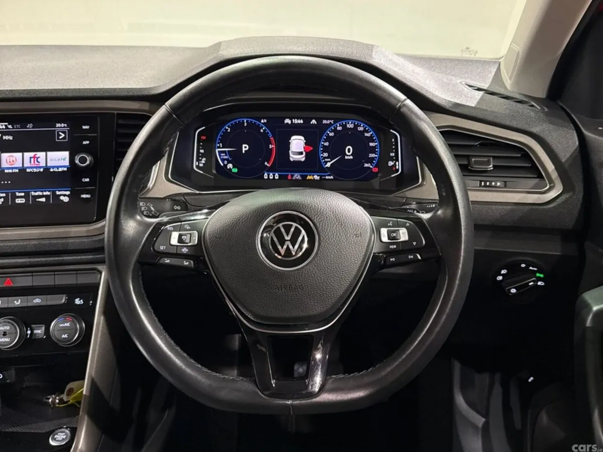 Volkswagen T-Roc SUV, Diesel, 2021, Red