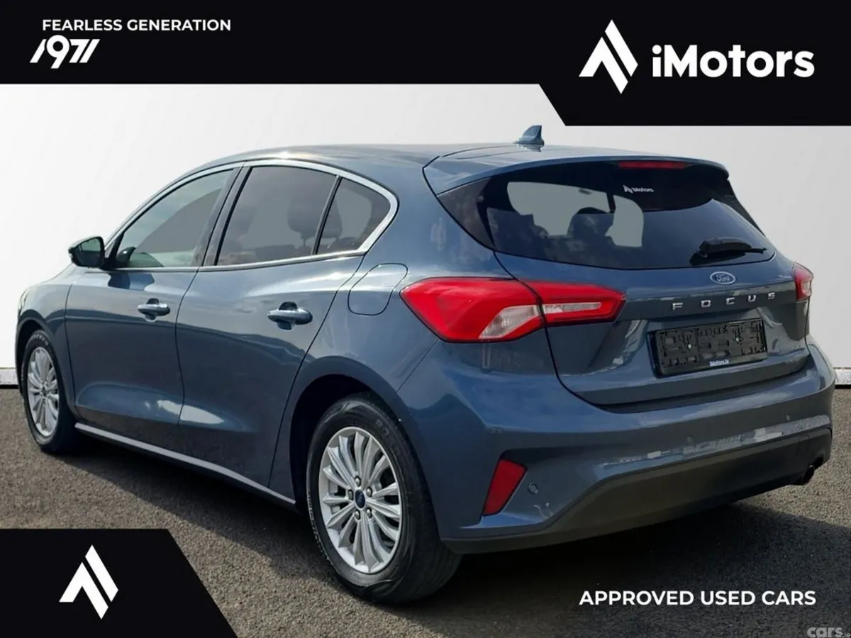 Ford Focus Hatchback, Petrol, 2019, Blue