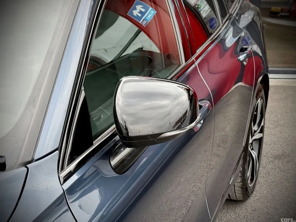 Volvo V60 Estate, Petrol Hybrid, 2021, Blue
