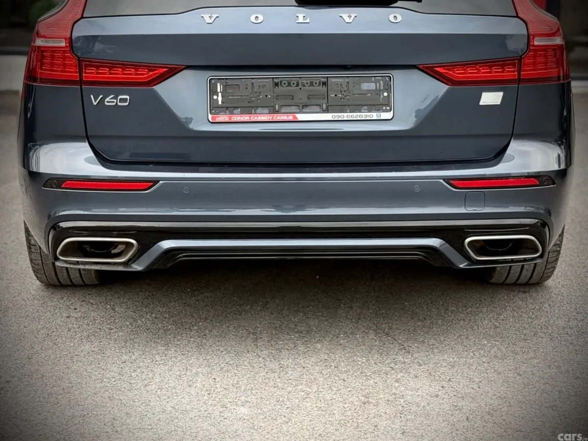 Volvo V60 Estate, Petrol Hybrid, 2021, Blue