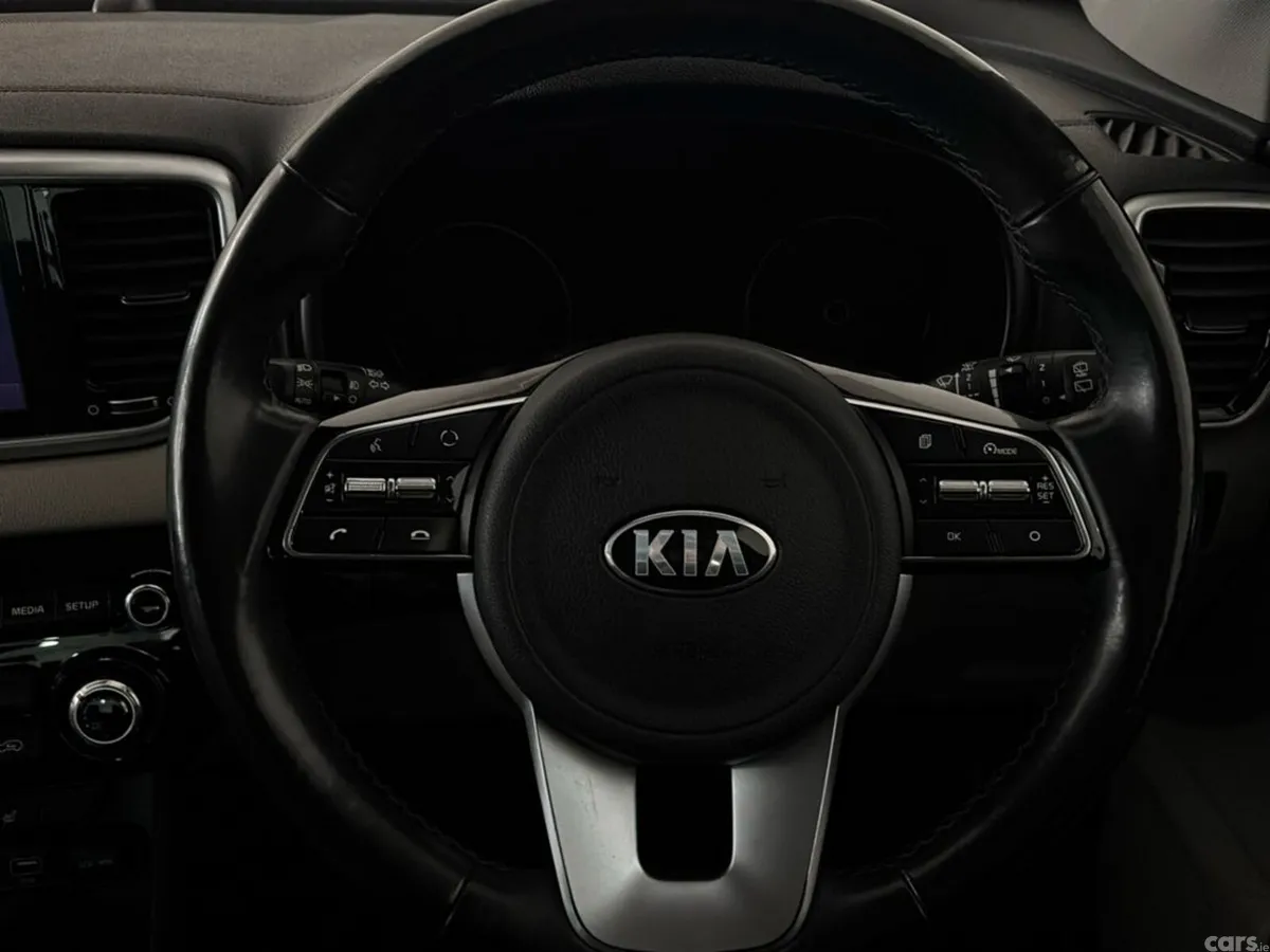 Kia Sportage MPV, Diesel Hybrid, 2021, Black