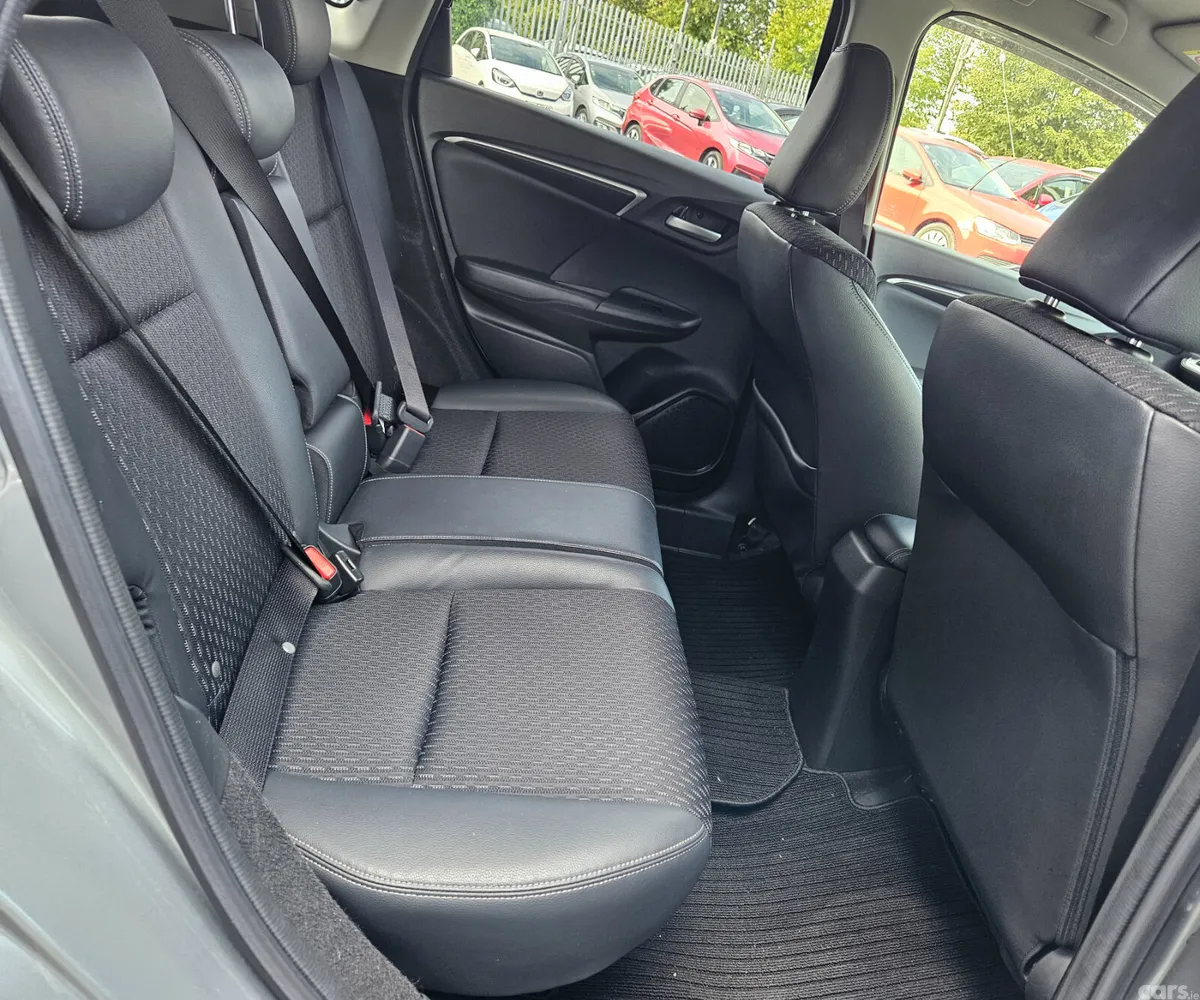 Honda Fit Hatchback, Petrol Hybrid, 2016, Silver