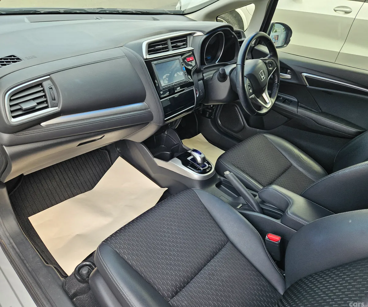 Honda Fit Hatchback, Petrol Hybrid, 2016, Silver