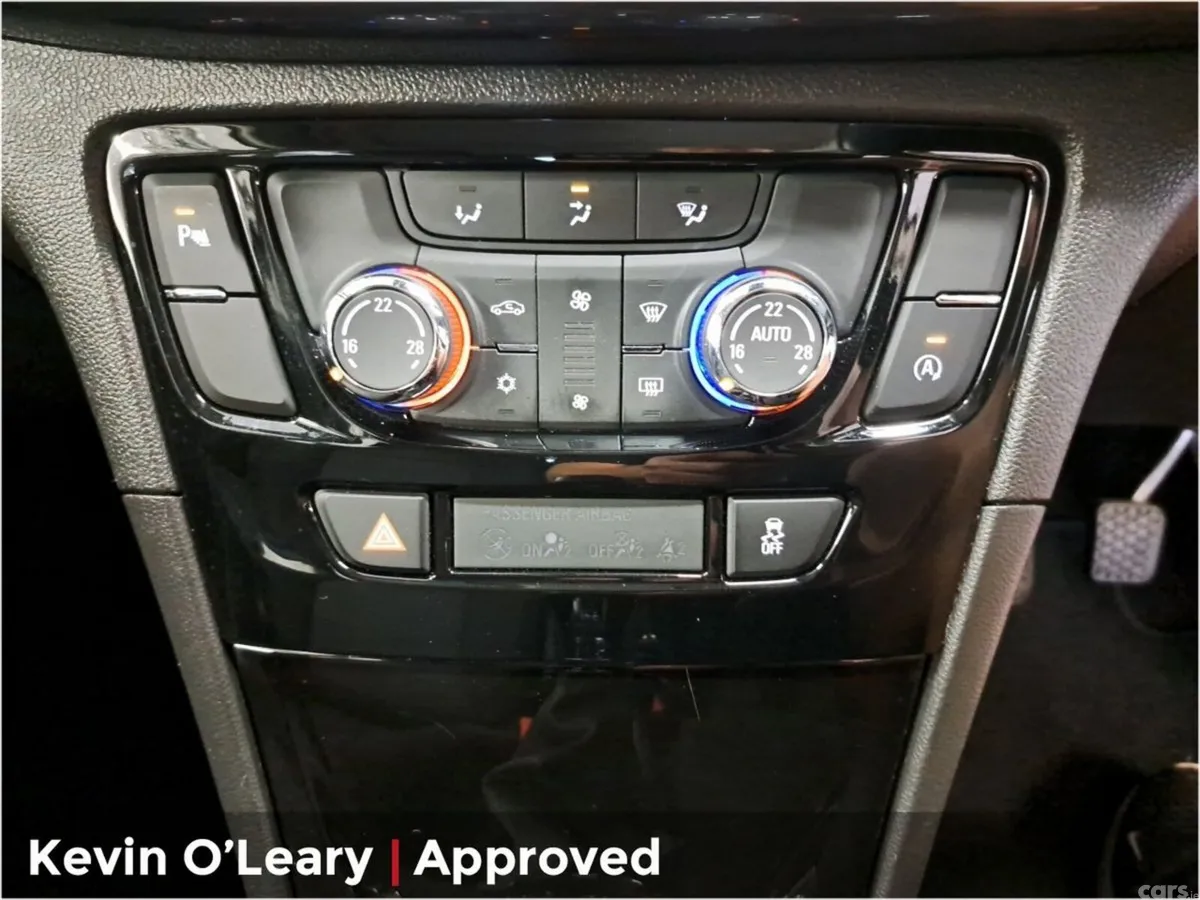 Opel Mokka SUV, Petrol, 2019, Blue