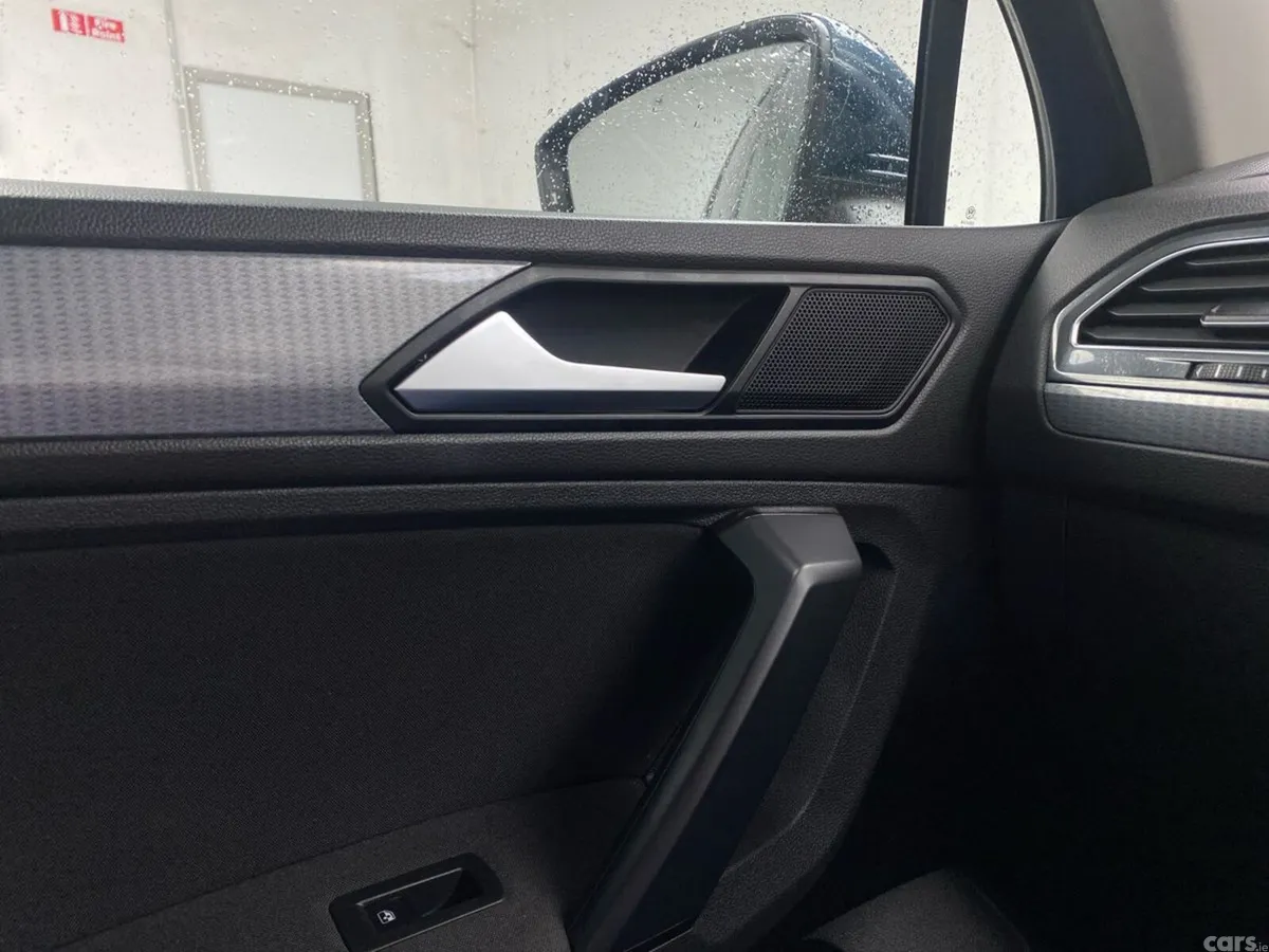 Volkswagen Tiguan SUV, Diesel, 2021, Blue
