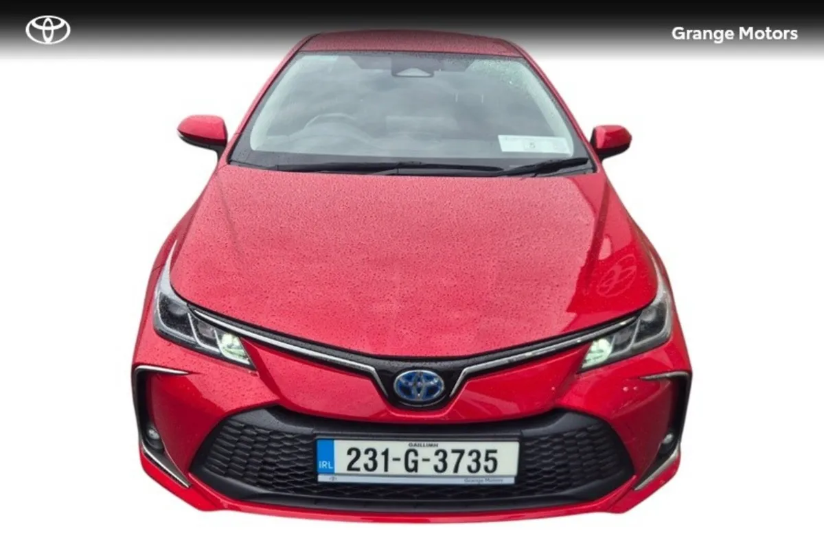 Toyota Corolla Saloon, Petrol Hybrid, 2023, Red