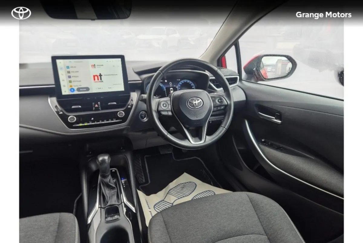 Toyota Corolla Saloon, Petrol Hybrid, 2023, Red
