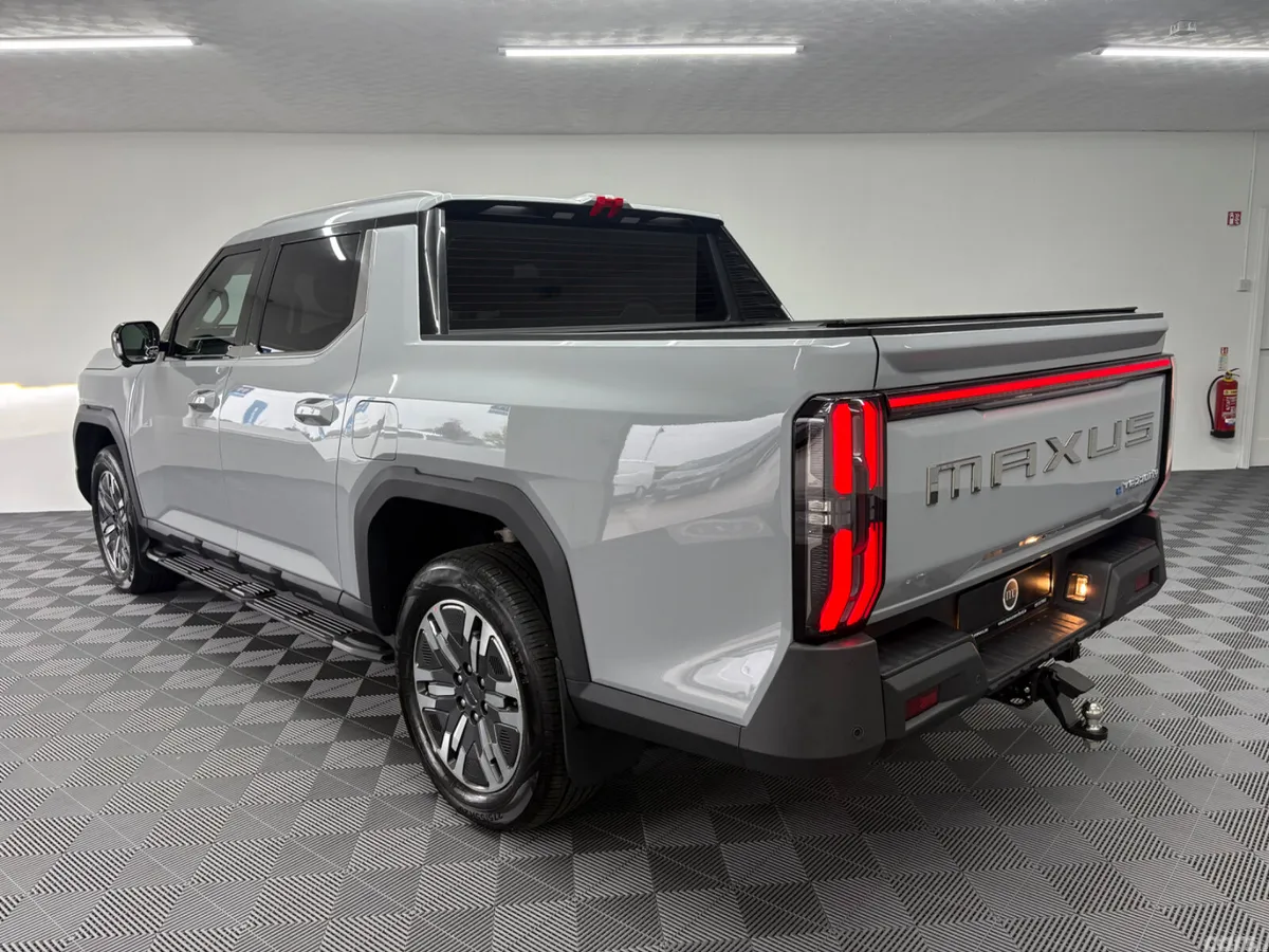Maxus Other Pick Up, Electric, 2027, Grey