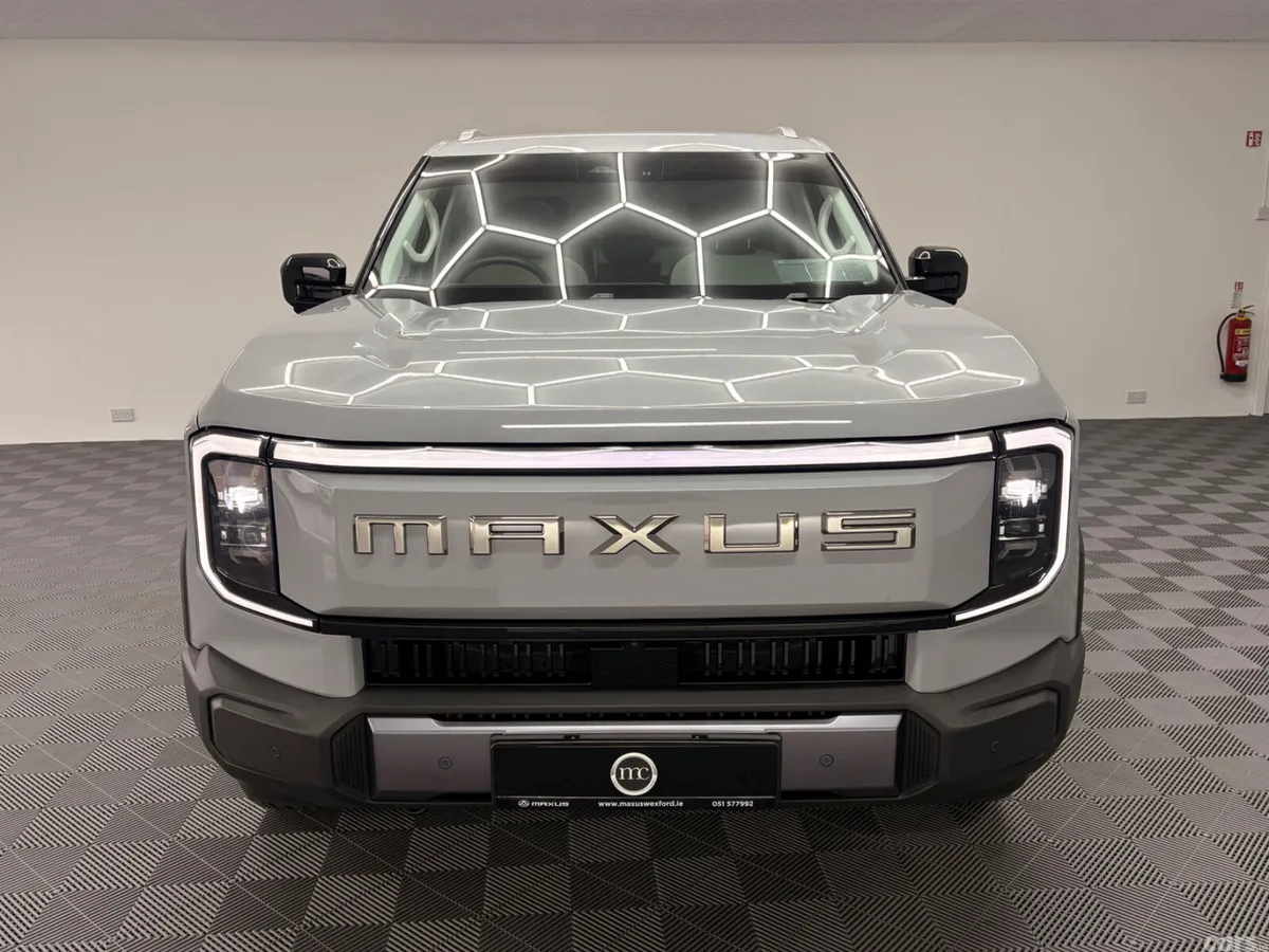 Maxus Other Pick Up, Electric, 2027, Grey