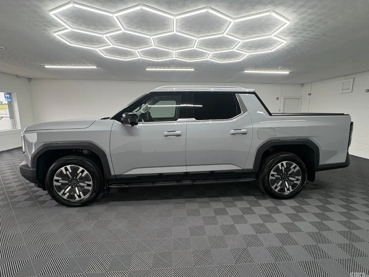 Maxus Other Pick Up, Electric, 2027, Grey