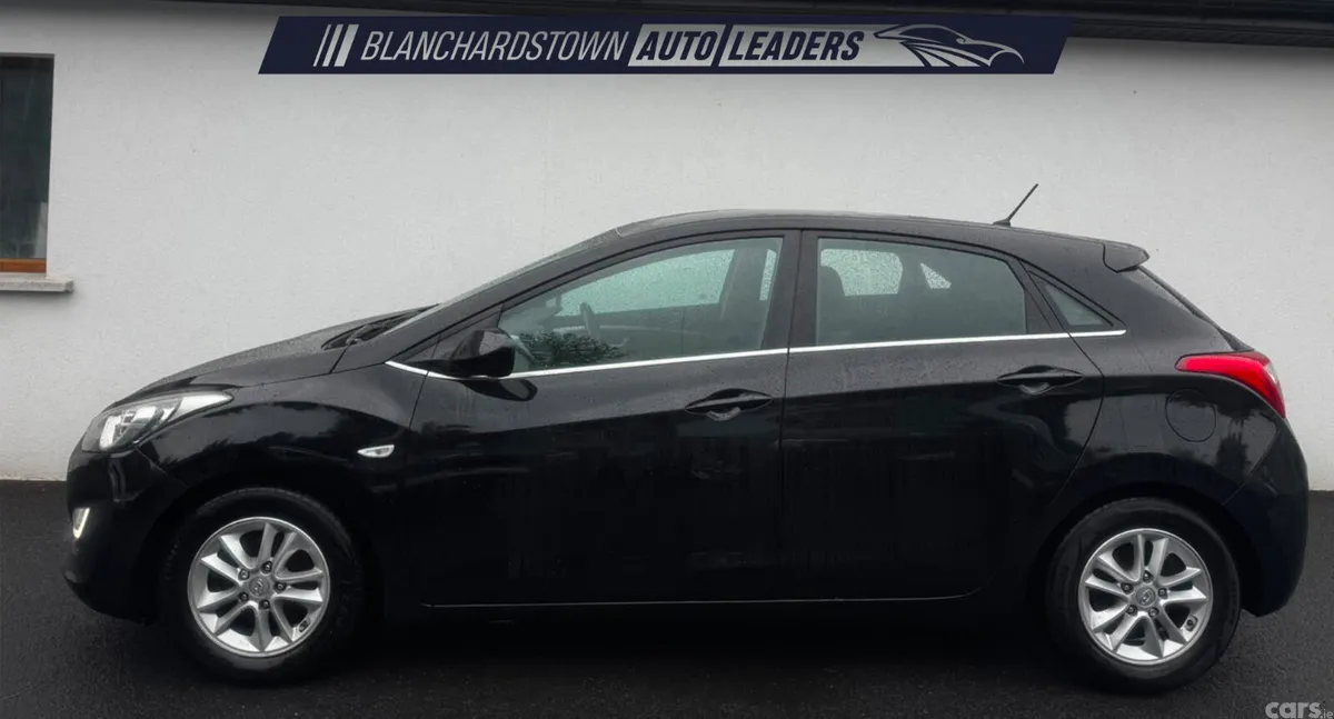 Hyundai i30 Hatchback, Diesel, 2015, Black