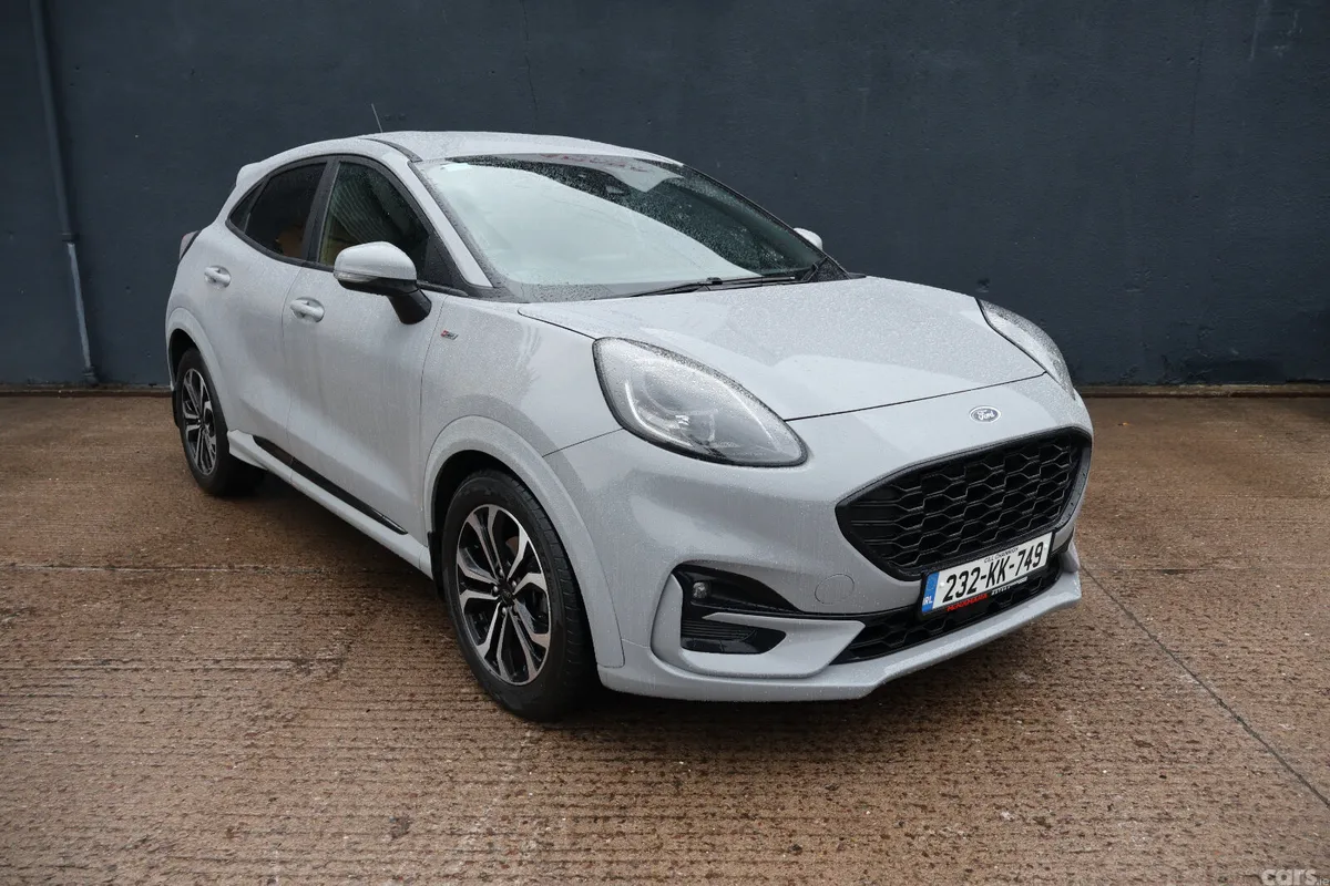 Ford Puma Hatchback, Petrol Hybrid, 2023, Grey