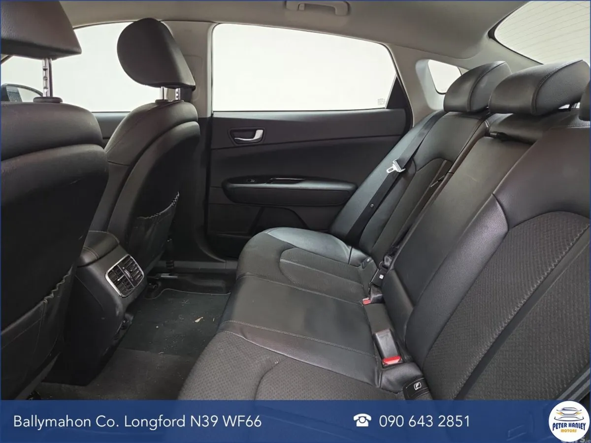 Kia Optima Saloon, Diesel, 2019, Silver