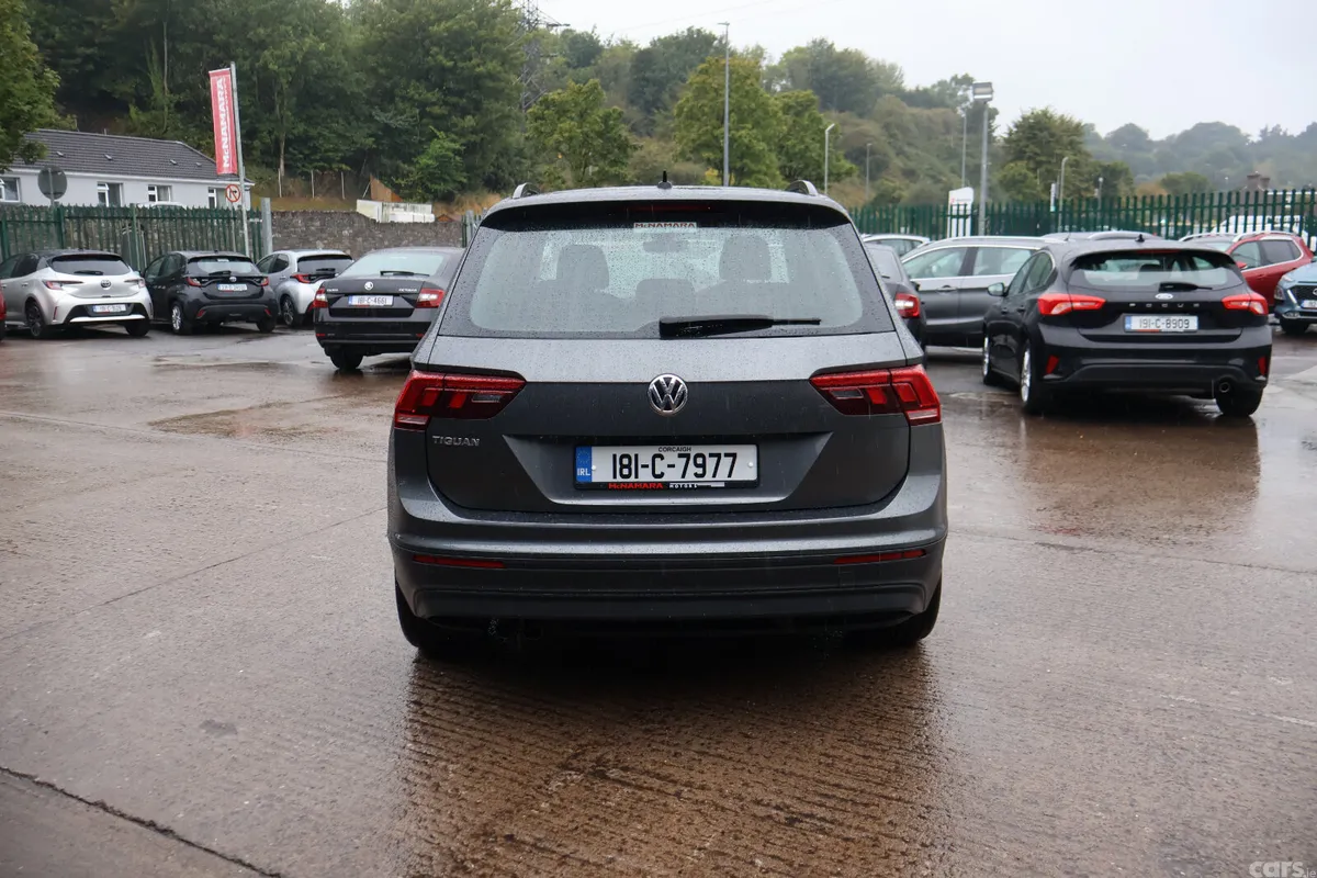 Volkswagen Tiguan SUV, Petrol, 2018, Grey