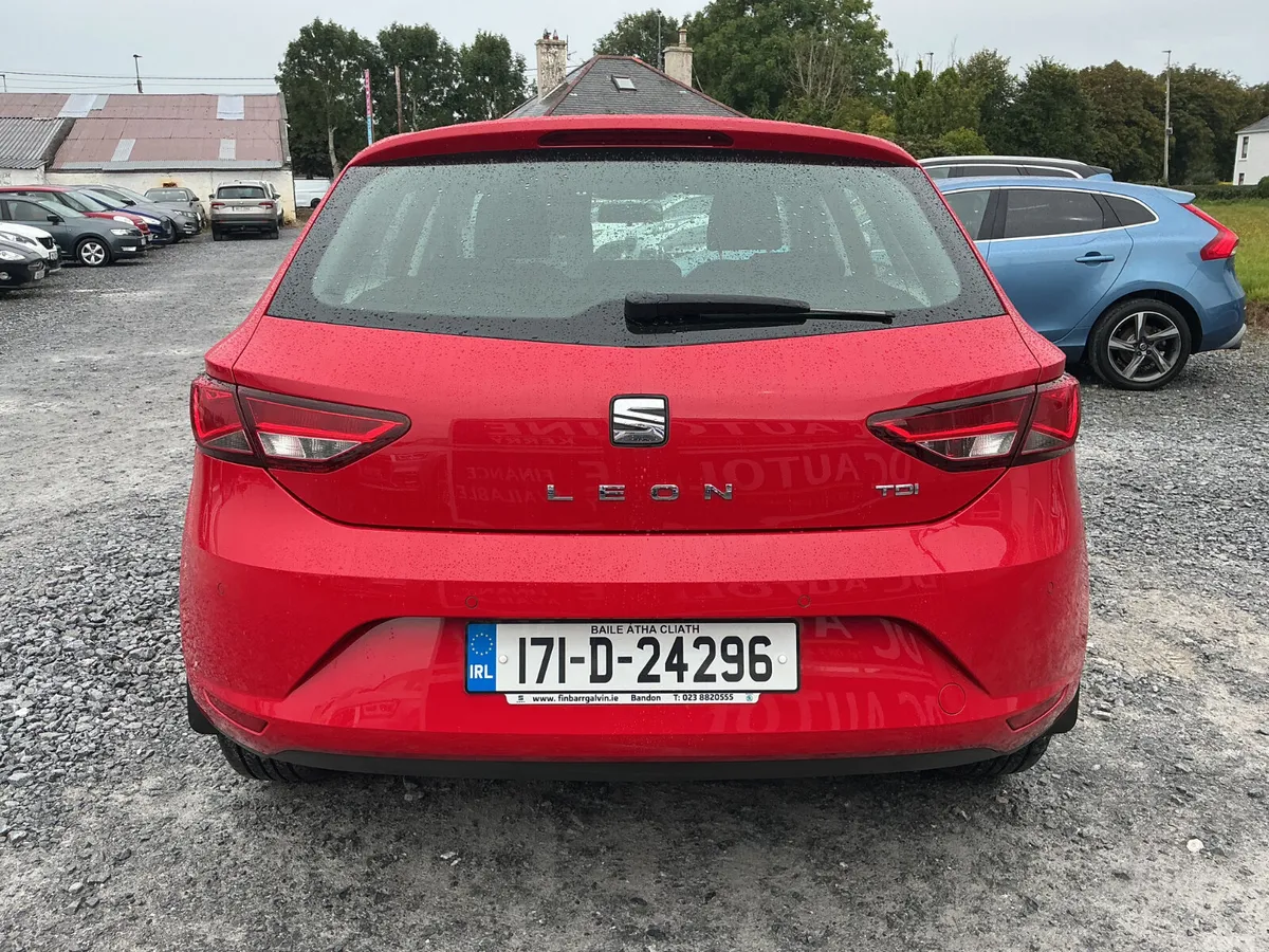 SEAT Leon Hatchback, Diesel, 2017, Red