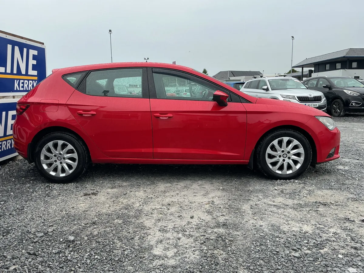 SEAT Leon Hatchback, Diesel, 2017, Red