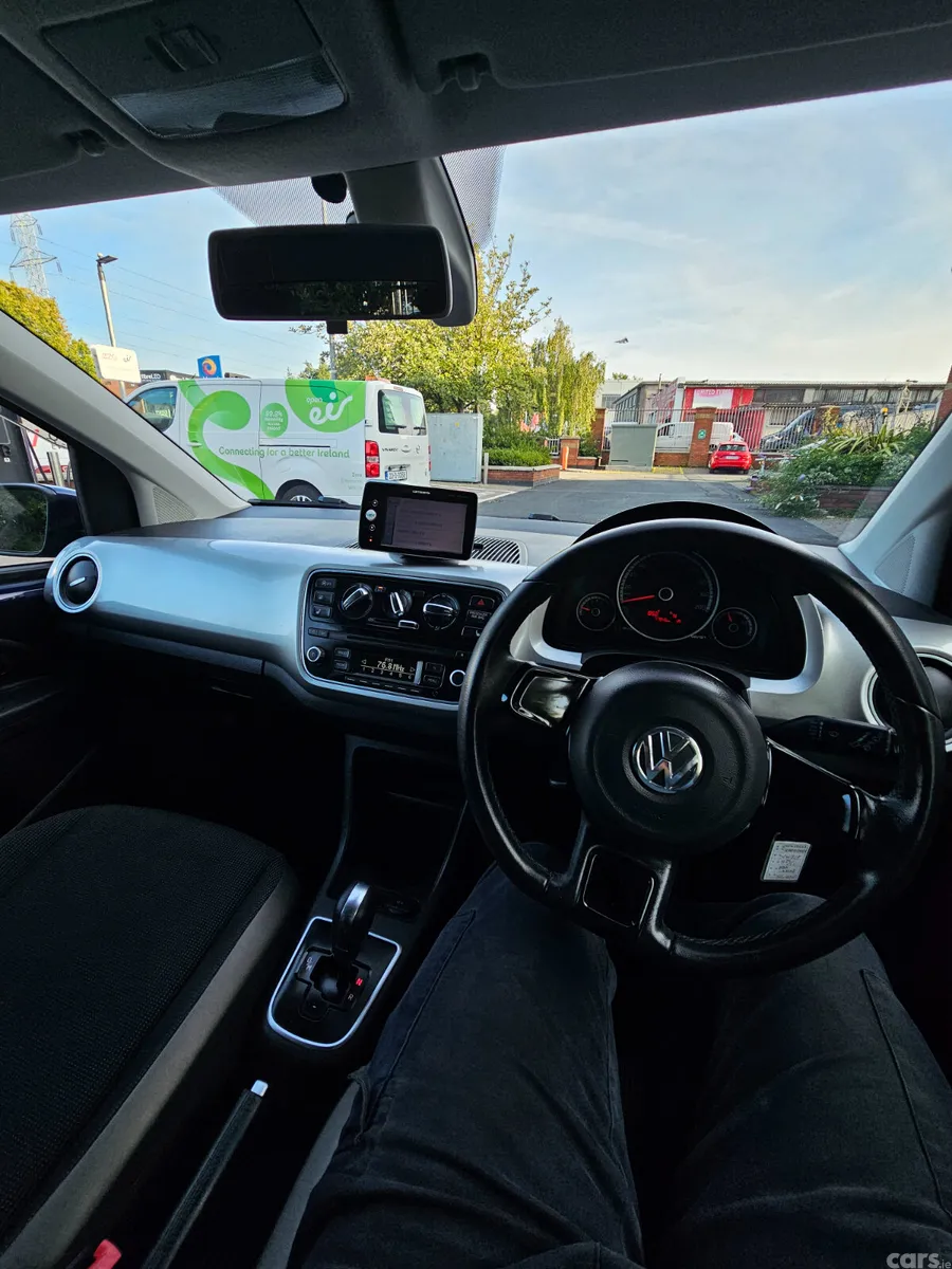 Volkswagen up! Hatchback, Petrol, 2015, Blue