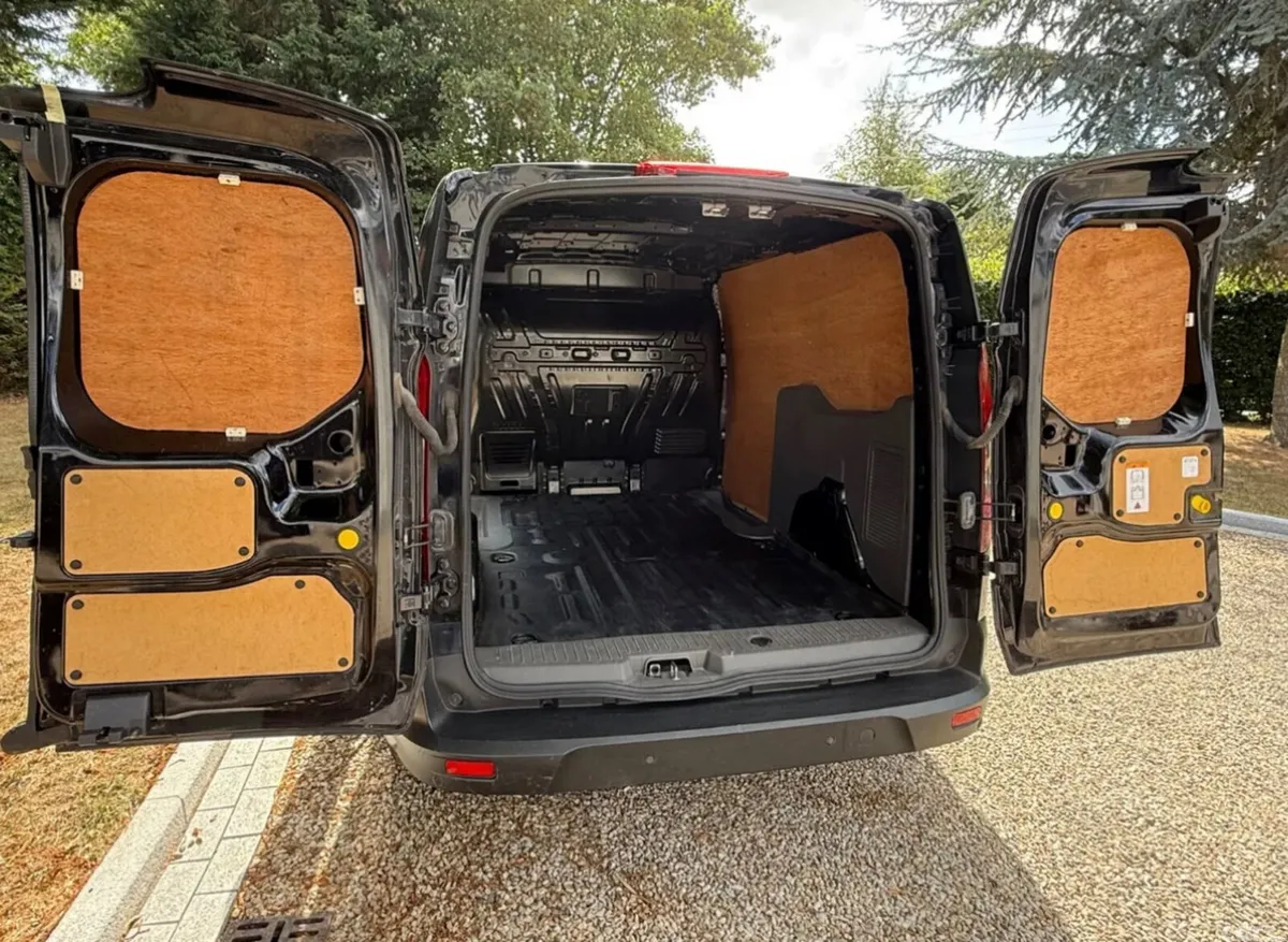 Ford Transit Connect Van, Diesel, 2022, Black