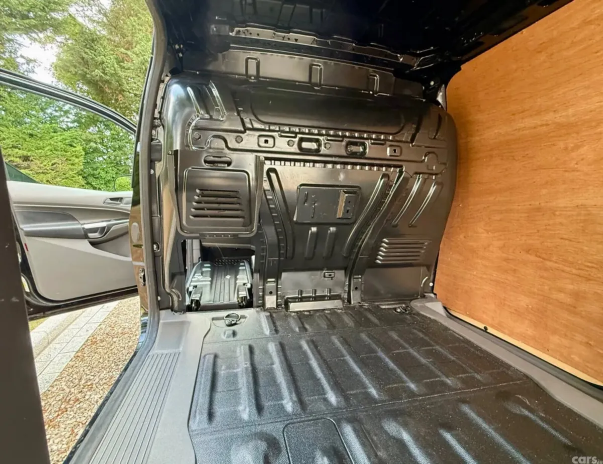 Ford Transit Connect Van, Diesel, 2022, Black