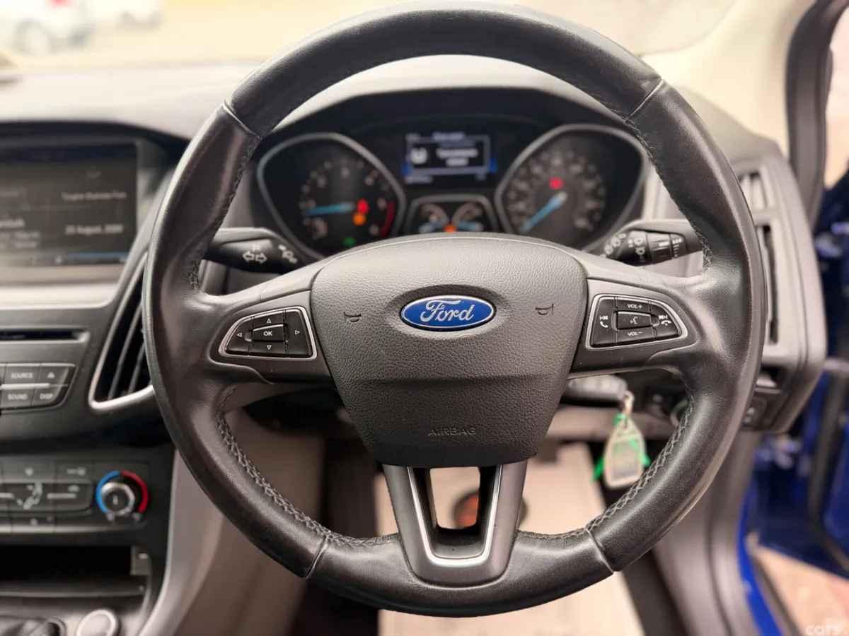 Ford Focus Hatchback, Diesel, 2016, Blue