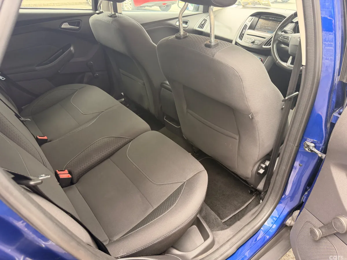 Ford Focus Hatchback, Diesel, 2016, Blue