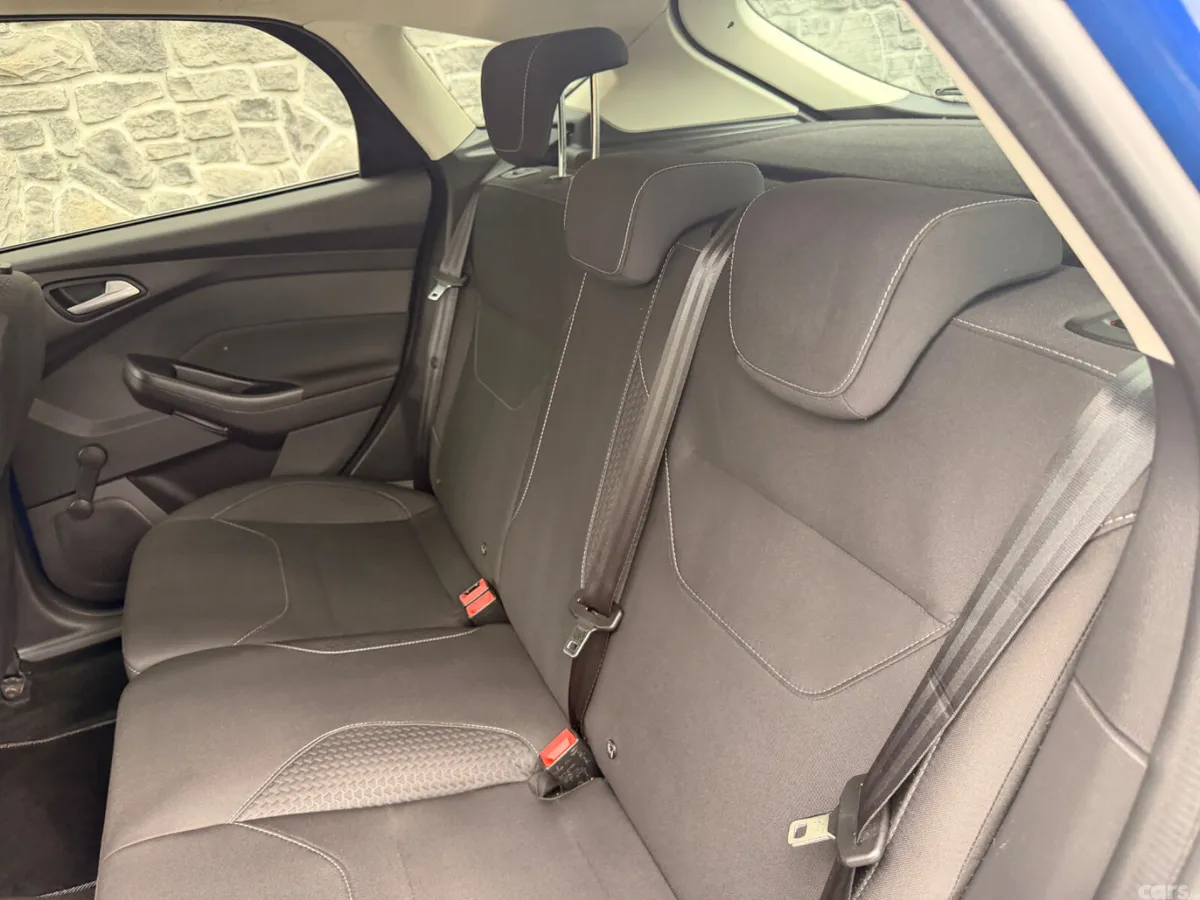 Ford Focus Hatchback, Diesel, 2016, Blue