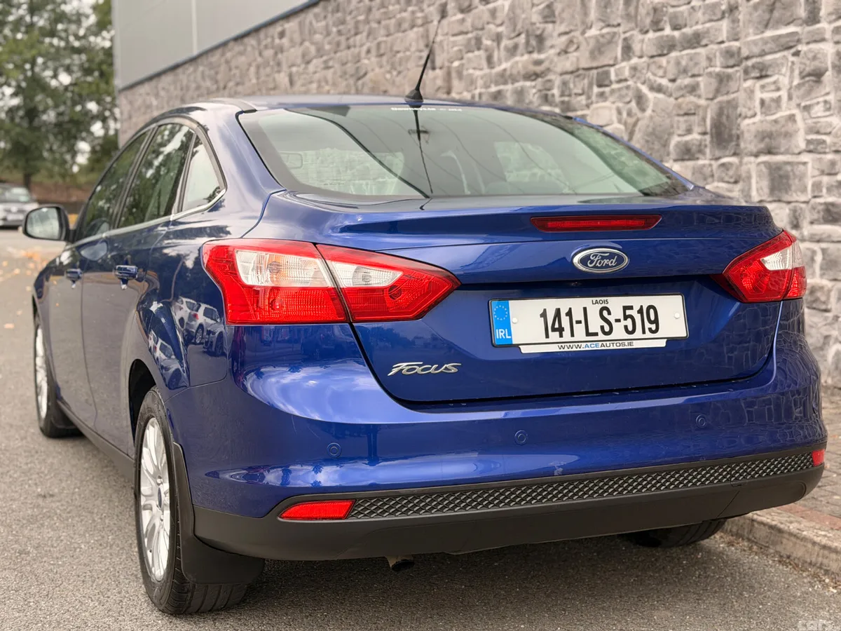 Ford Focus Saloon, Diesel, 2014, Blue