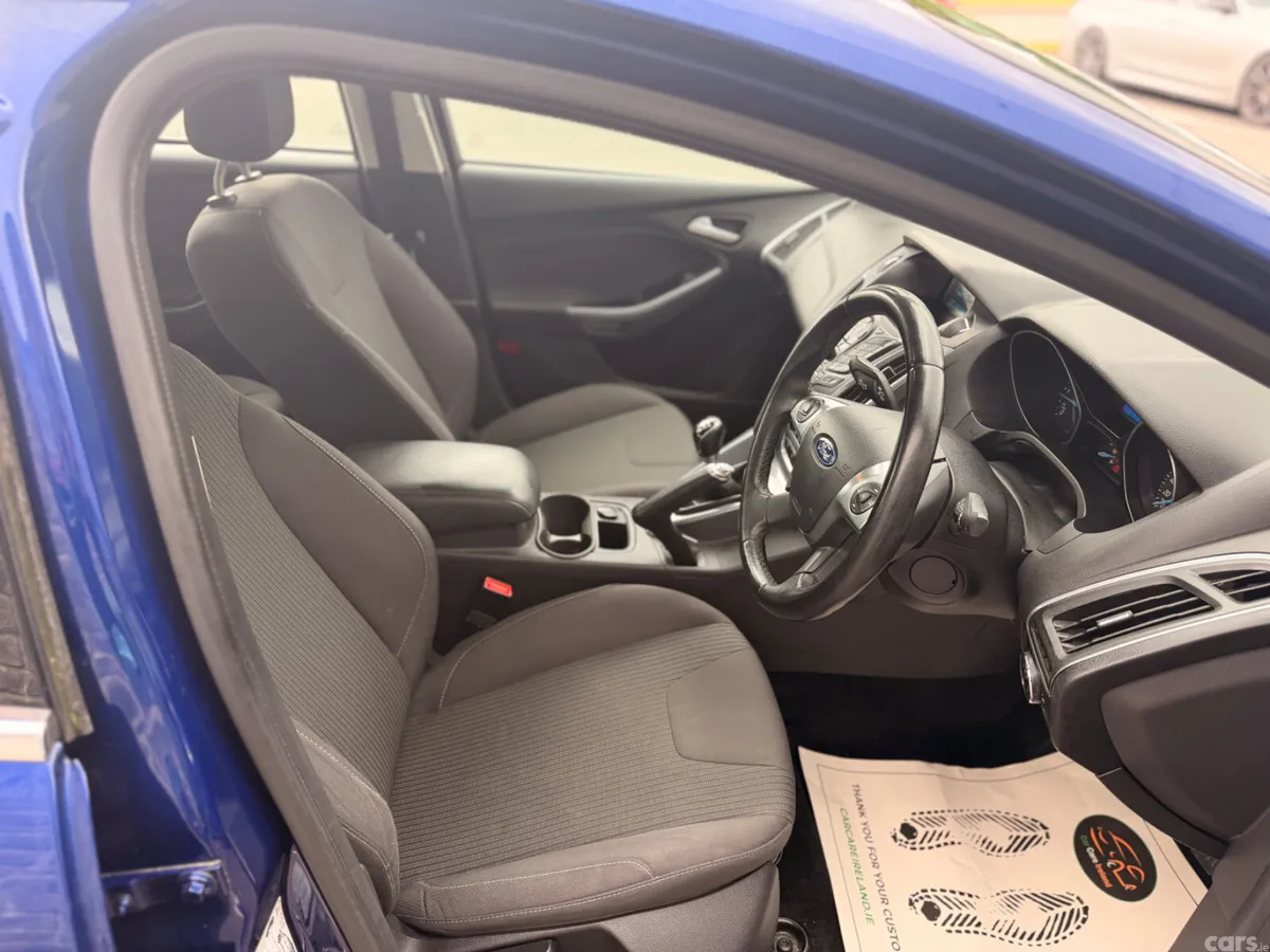 Ford Focus Saloon, Diesel, 2014, Blue