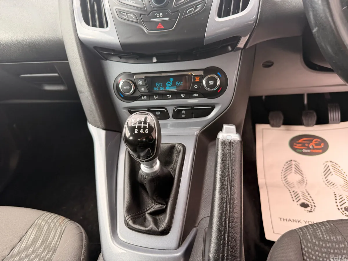 Ford Focus Saloon, Diesel, 2014, Blue