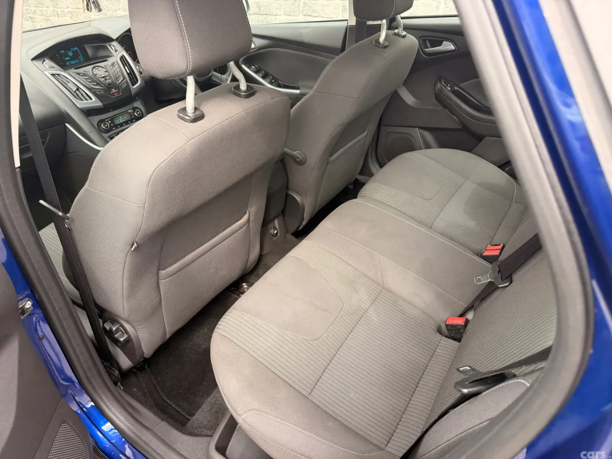 Ford Focus Saloon, Diesel, 2014, Blue