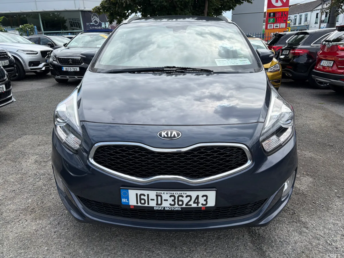 Kia Carens MPV, Diesel, 2016, Blue