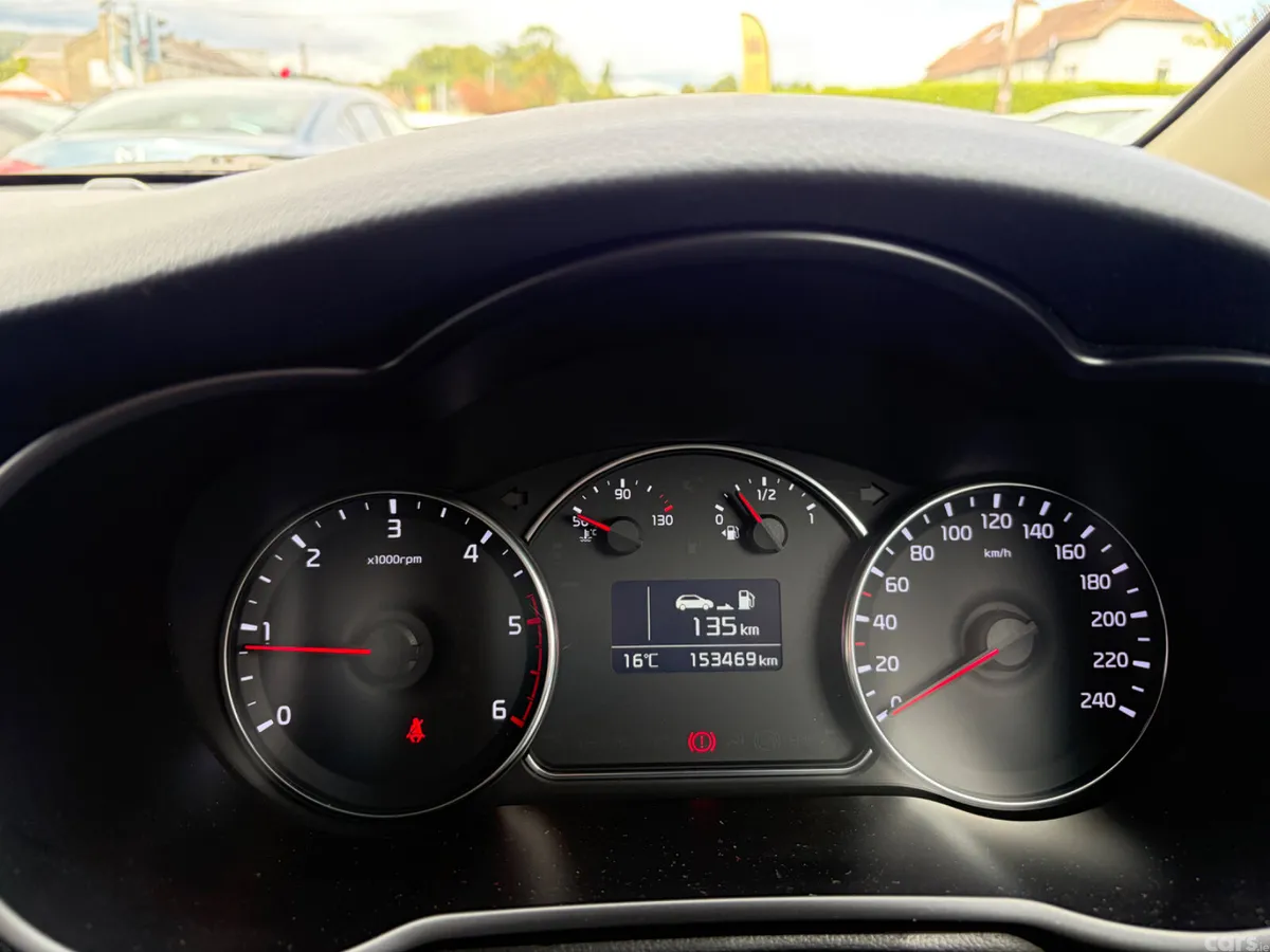 Kia Carens MPV, Diesel, 2016, Blue