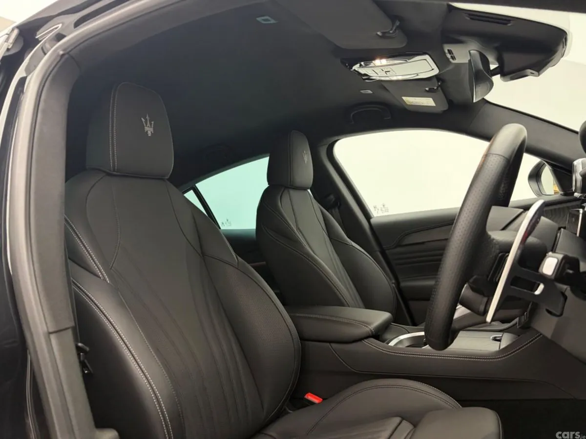 Maserati Other Estate, Electric, 2025, Black