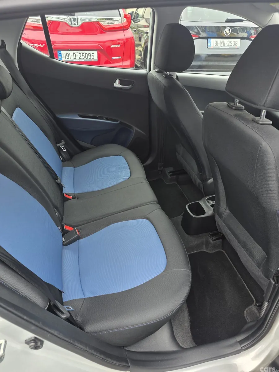Hyundai i10 Hatchback, Petrol, 2019, Grey
