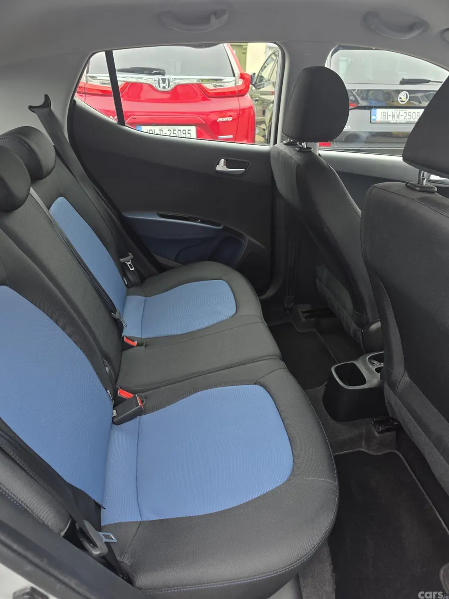 Hyundai i10 Hatchback, Petrol, 2019, Grey