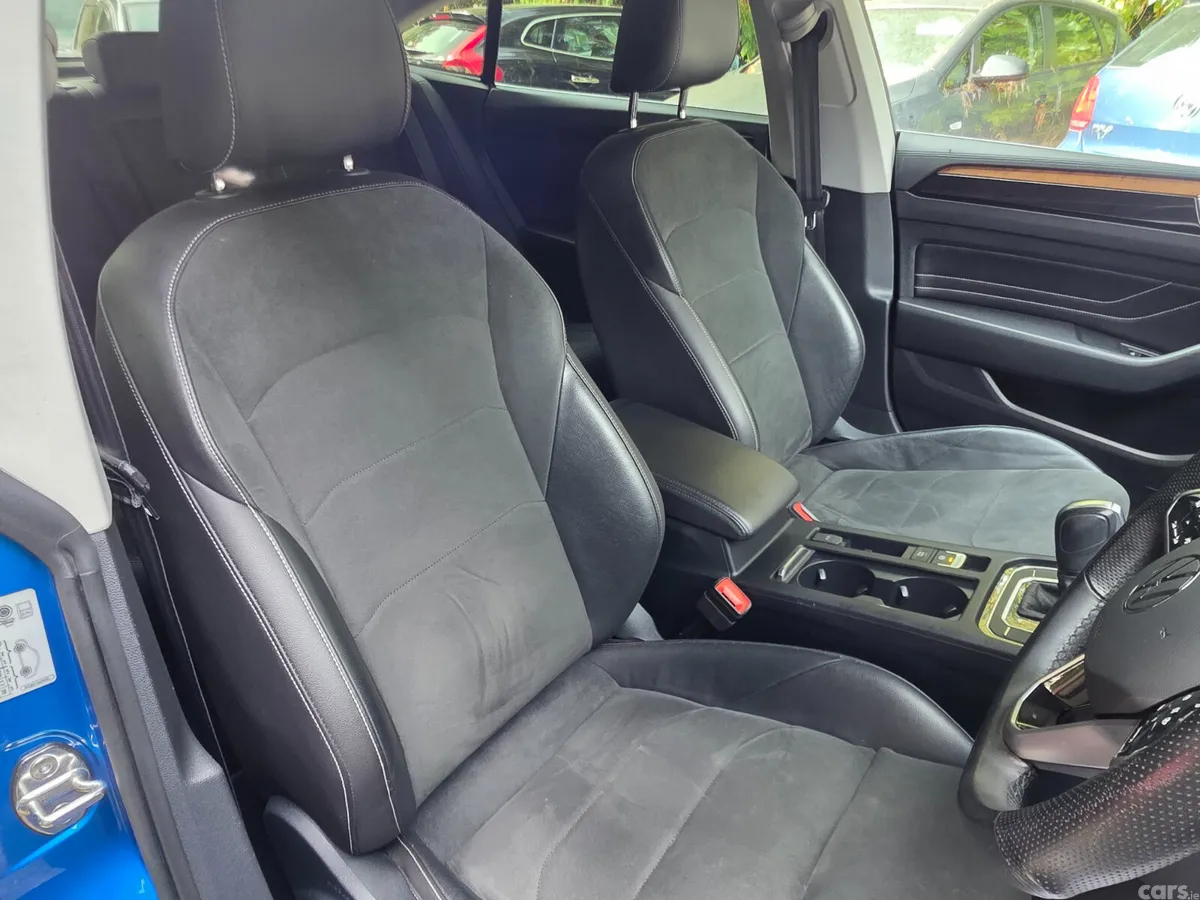 Volkswagen Arteon Hatchback, Diesel, 2023, Blue