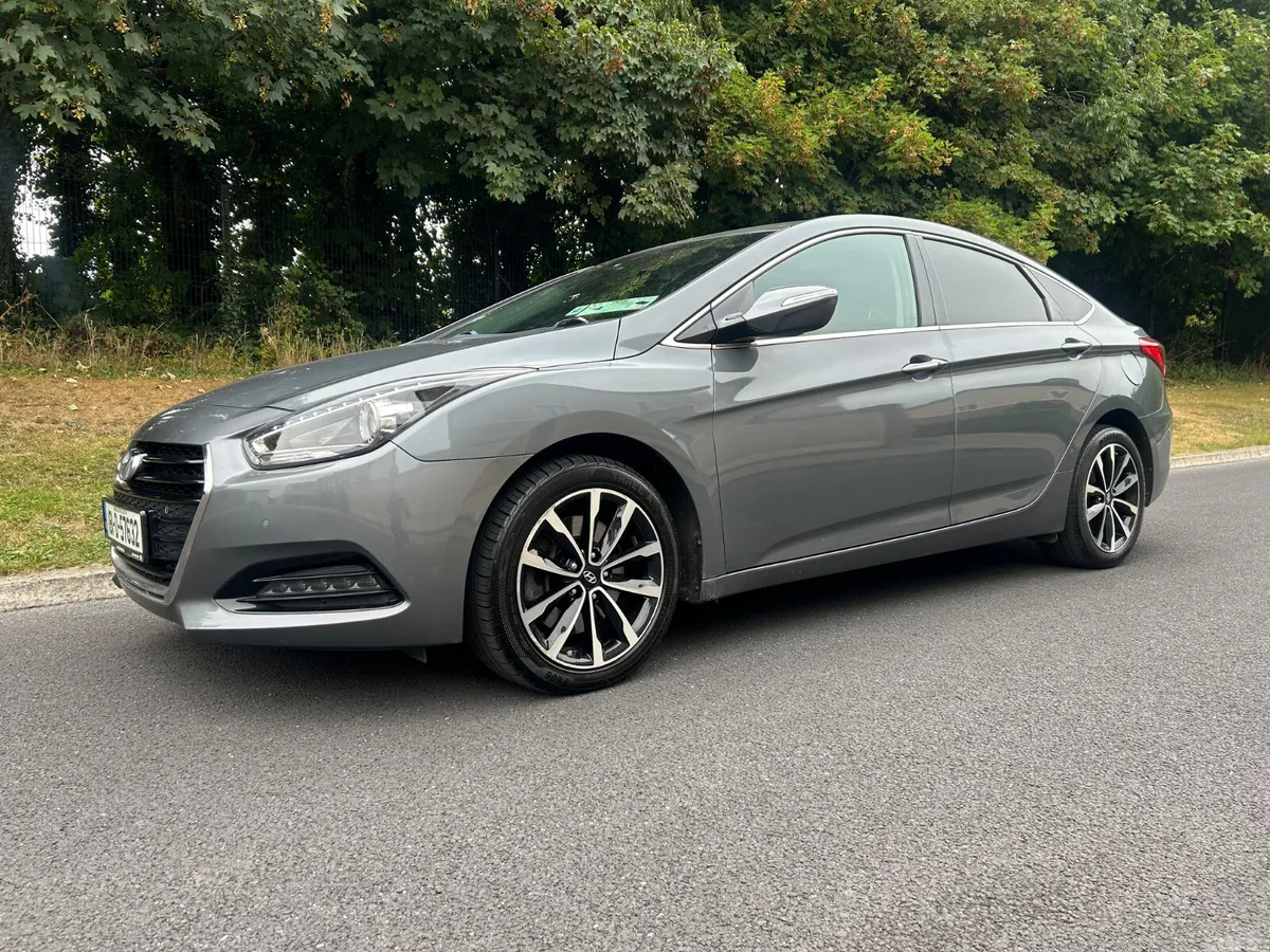Hyundai i40 Saloon, Diesel, 2018, Silver