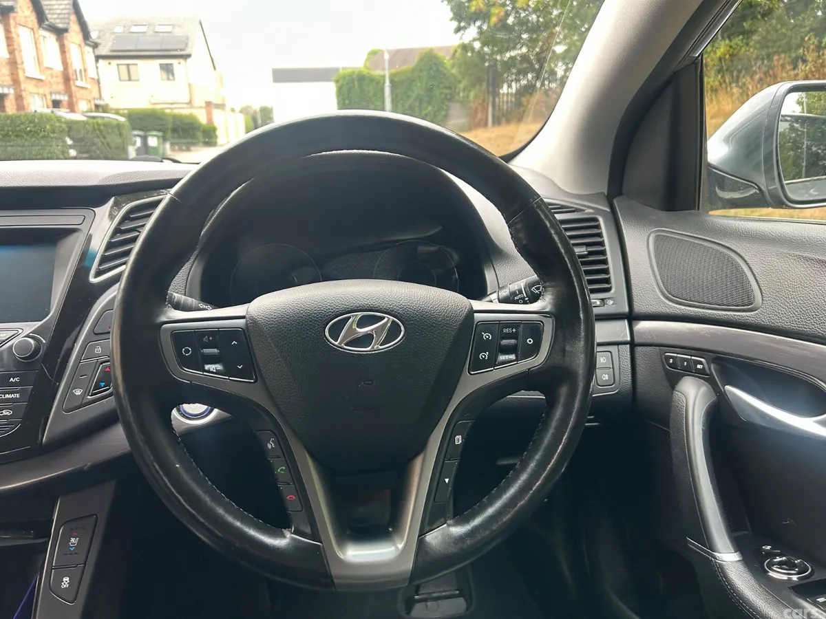 Hyundai i40 Saloon, Diesel, 2018, Silver