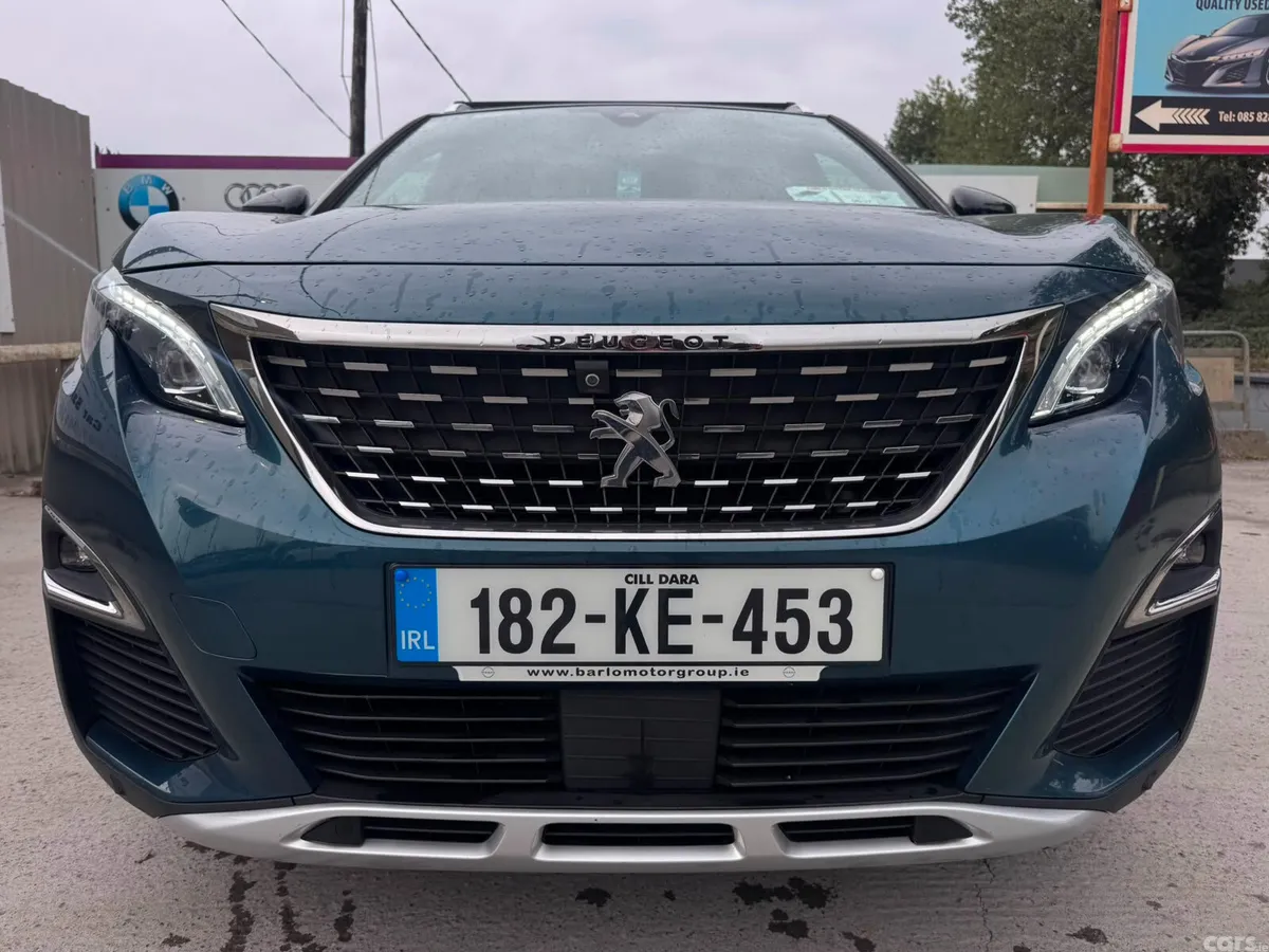 Peugeot 5008 MPV, Petrol, 2018, Green