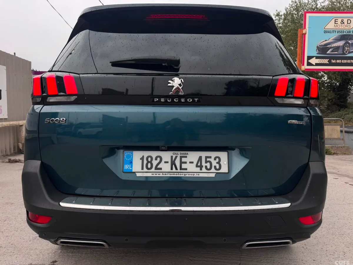 Peugeot 5008 MPV, Petrol, 2018, Green