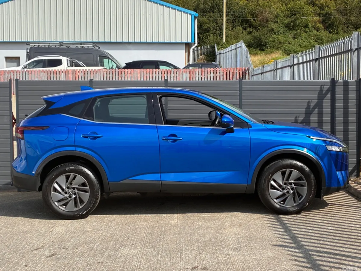 Nissan Qashqai SUV, Petrol Hybrid, 2023, Blue